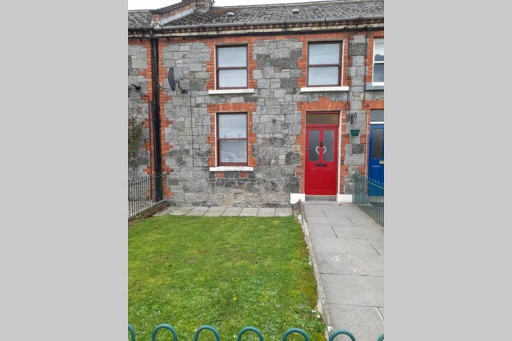 شقة College Square, Terrace House Bessbrook المظهر الخارجي الصورة